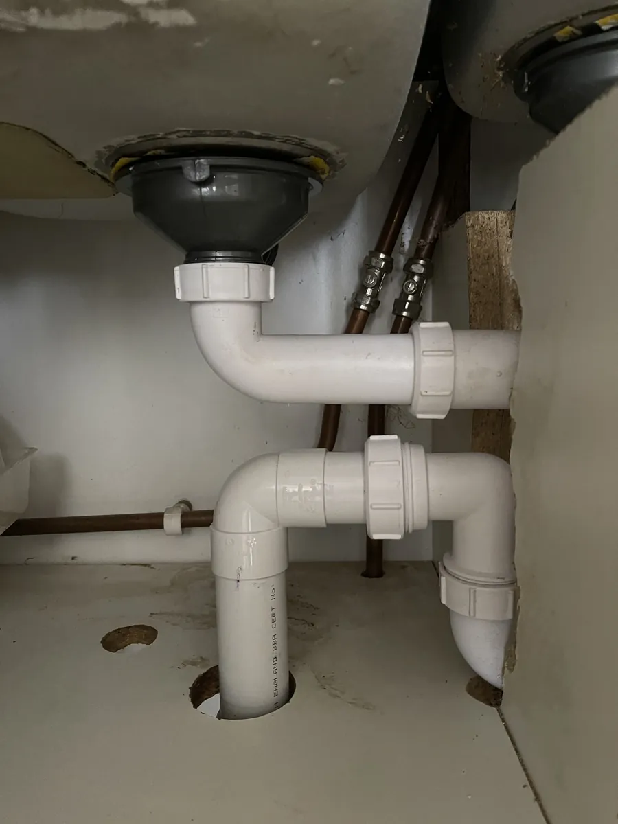 Kitchen sink waste pipework rebuilt in Exeter